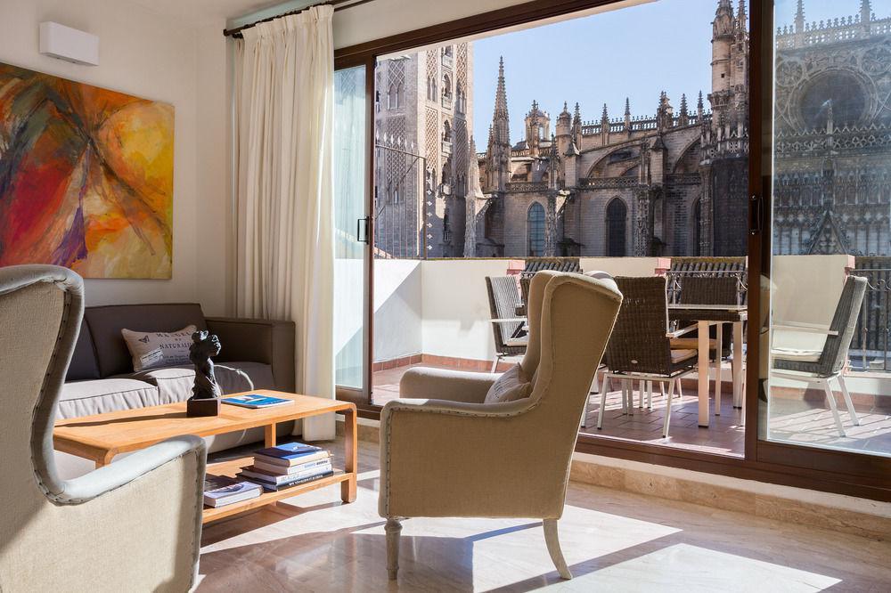 Puerta Catedral Apartments Sevilla Buitenkant foto